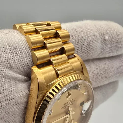 Rolex 18K Gold Day-Date President Gold Champagne Diamond Dial 36mm Watch 18238