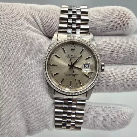 Rolex Datejust Steel Automatic 36mm Silver Dial Jubilee Watch 16220