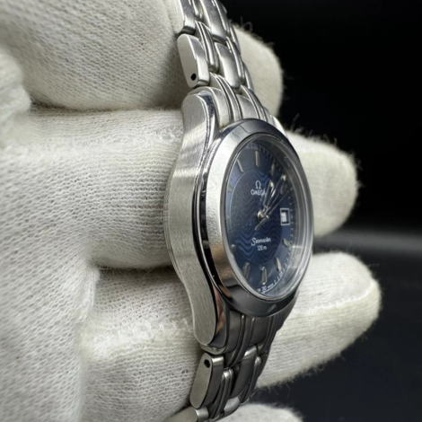 Ladies Omega Seamaster SS Steel Watch - Blue Dial - Sapphire Crystal - 2581.81