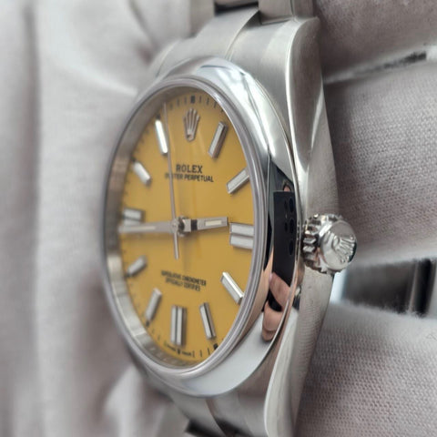 Rolex Oyster Perpetual 41 2021 FULL SET 41mm Yellow Dial Steel 124300