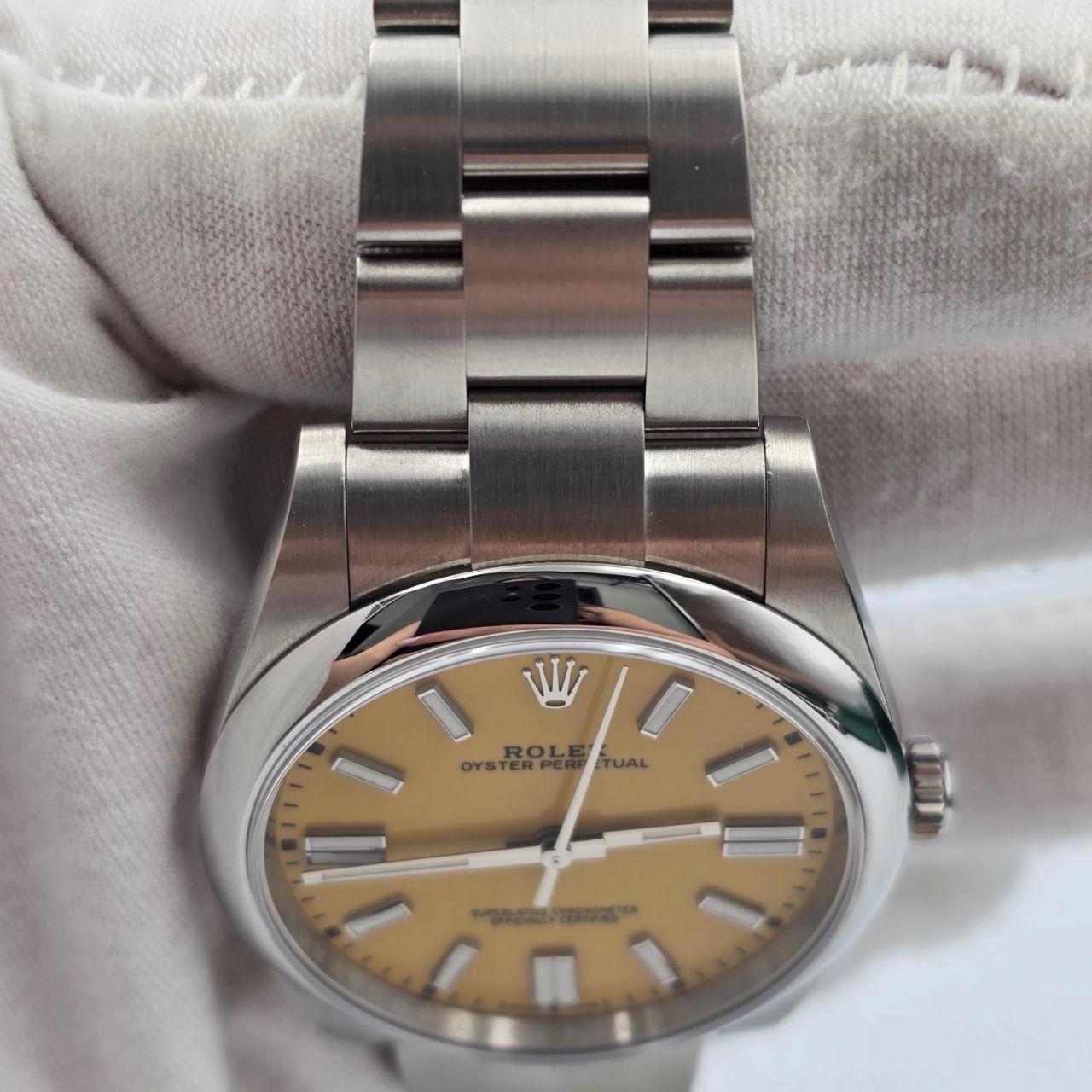 Rolex Oyster Perpetual 41 2021 FULL SET 41mm Yellow Dial Steel 124300