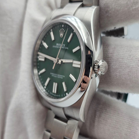 Rolex Oyster Perpetual 41 2024 FULL SET 41mm Green Steel 124300