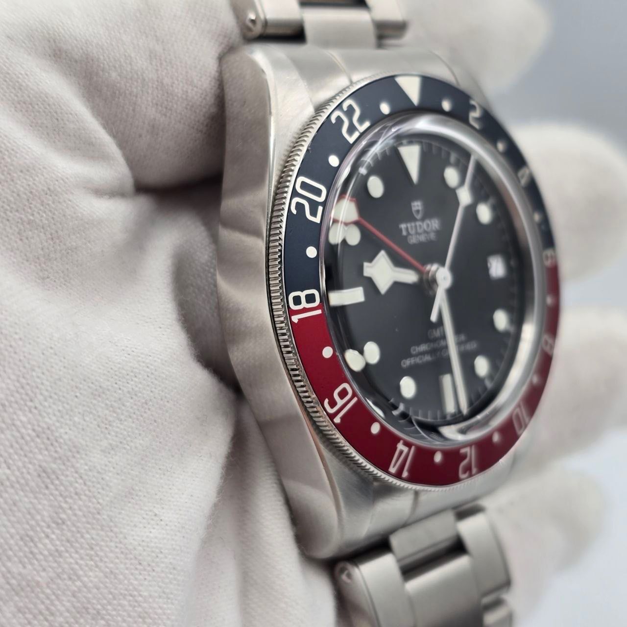 Tudor Black Bay GMT Pepsi Steel Red Blue Black 41mm 79830RB