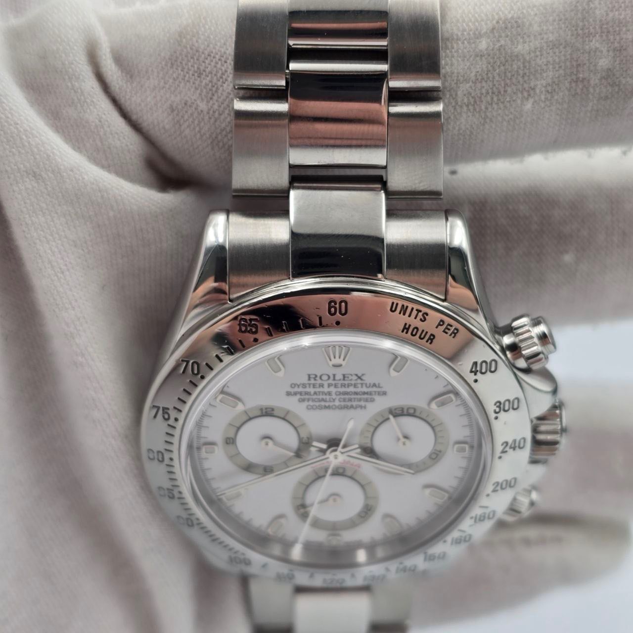 Rolex Daytona Cosmograph Daytona 116520 White Dial Stainless Steel 40mm