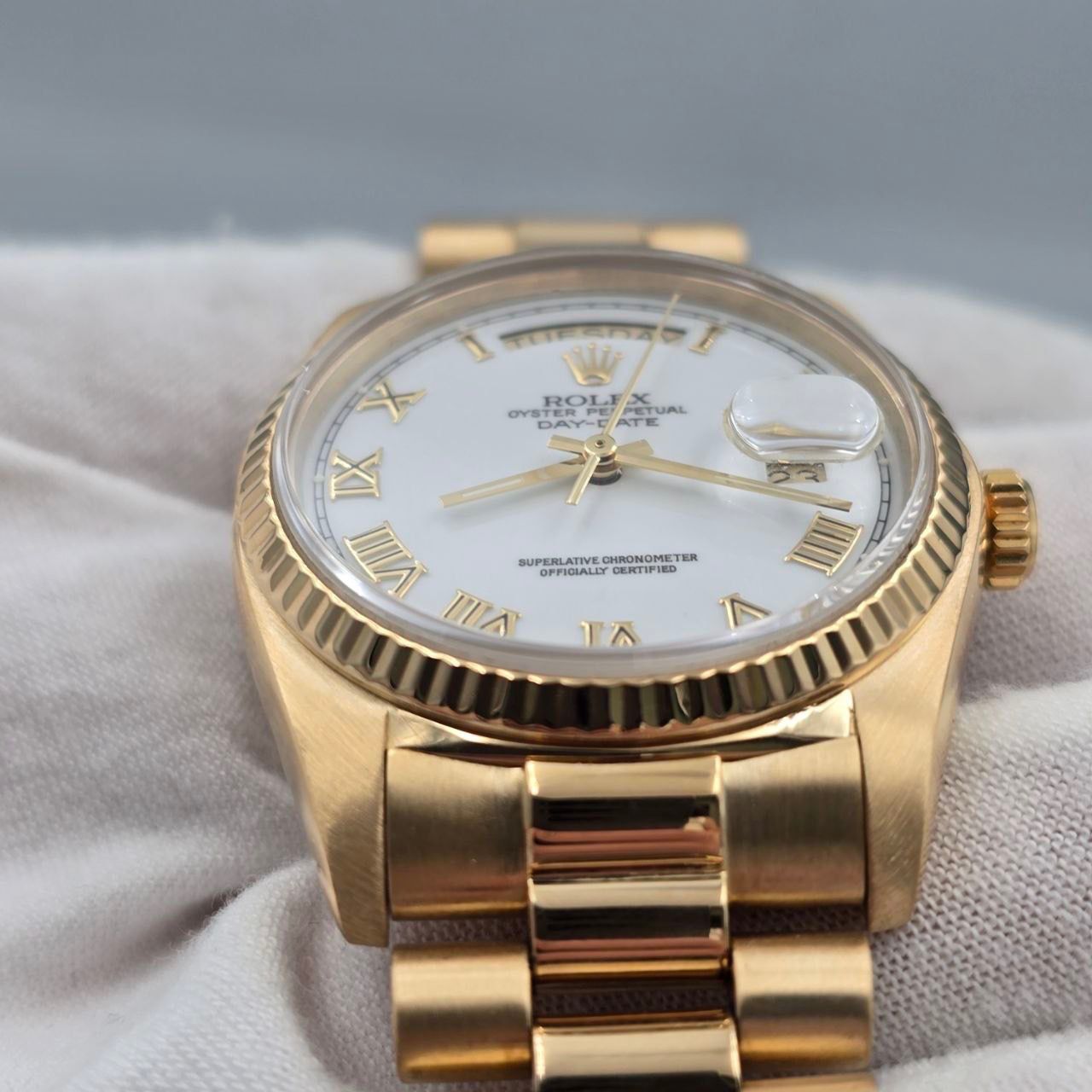 Rolex Day-Date 36 1984 18038 President 18k Gold FACTORY White Dial 36mm