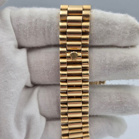 Rolex Day-Date 36 1980 18038 President 18k Gold Factory Champagne Dial 36mm