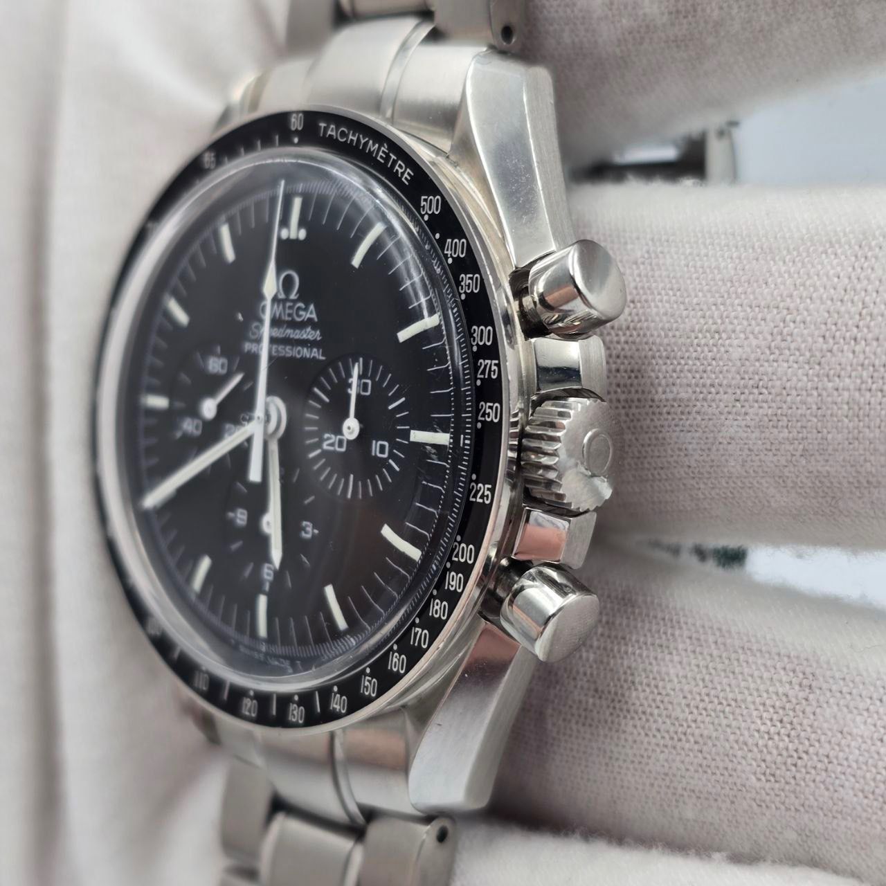 PAPERS 1996 Omega Speedmaster Moonwatch Professional 42mm Black Dial 3570.50