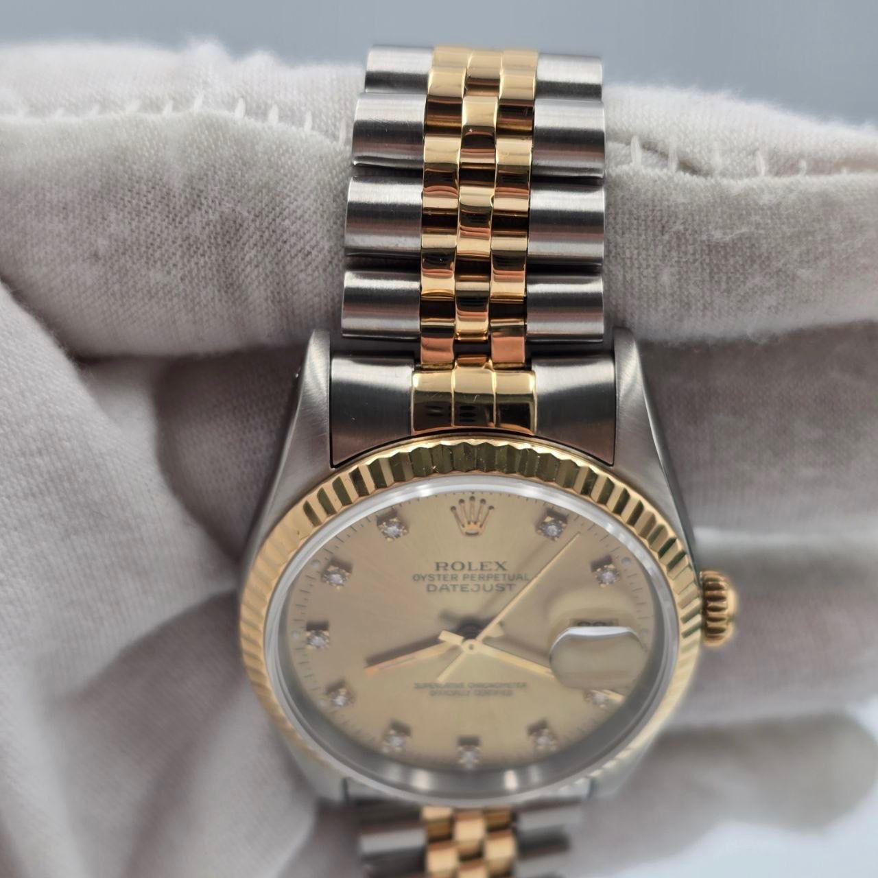1991 Rolex Datejust 36mm Champagne Diamond Dial Two Tone Jubilee 16233