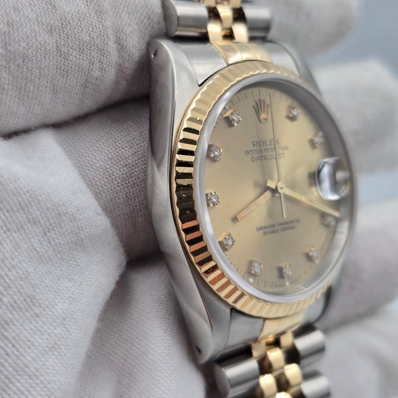 1991 Rolex Datejust 36mm Champagne Diamond Dial Two Tone Jubilee 16233