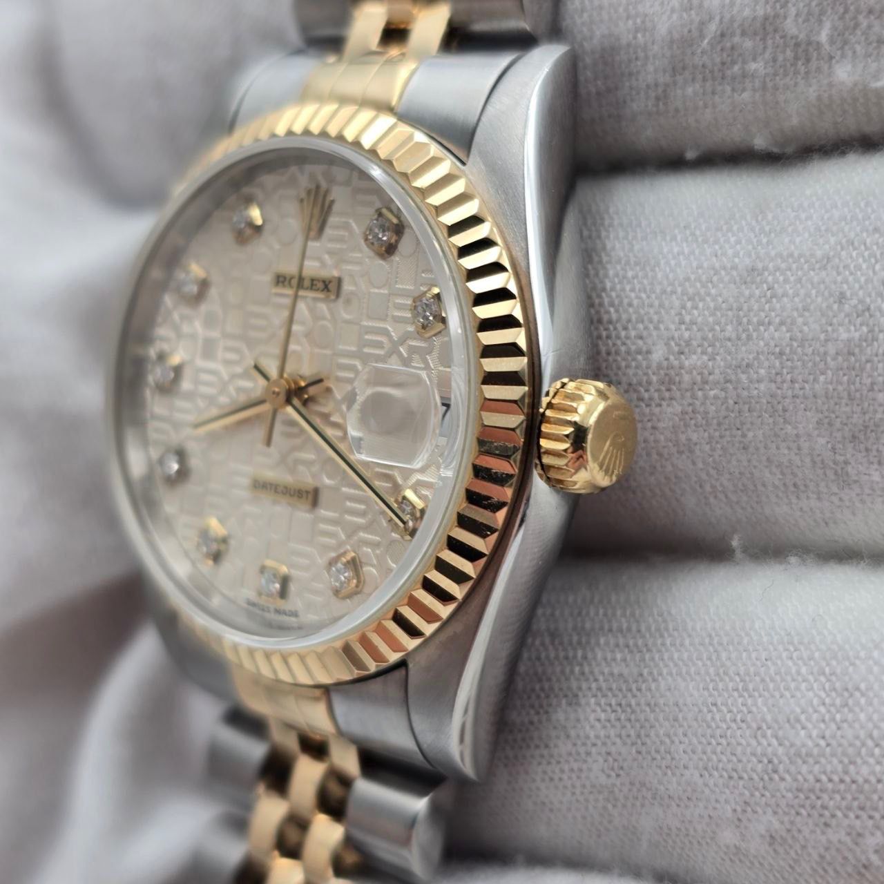 1994 Rolex Datejust Ladies 31mm Two-Tone Silver Anniversary Diamond Dial 68273