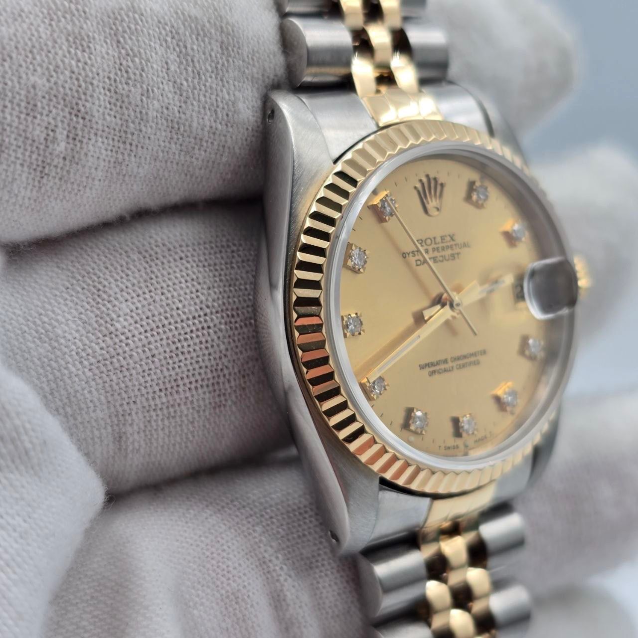 1990 Rolex Datejust Ladies 31mm Two-Tone Champagne Diamond Dial 68273