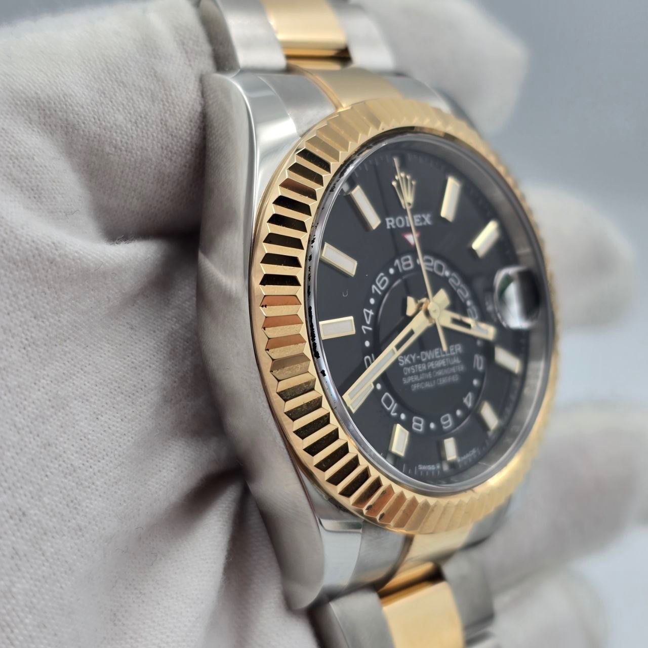 2024 FULL SET Rolex Sky-Dweller 42mm Two Tone 18K Gold Oyster Black Dial 336933