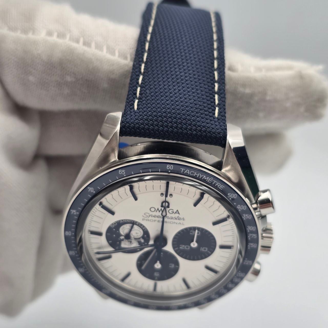NEW 2026 Omega Speedmaster Silver Snoopy Award 50th Anniversary 42mm 310.32.42.50.02.001