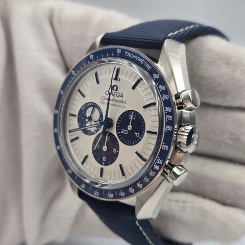 NEW 2026 Omega Speedmaster Silver Snoopy Award 50th Anniversary 42mm 310.32.42.50.02.001
