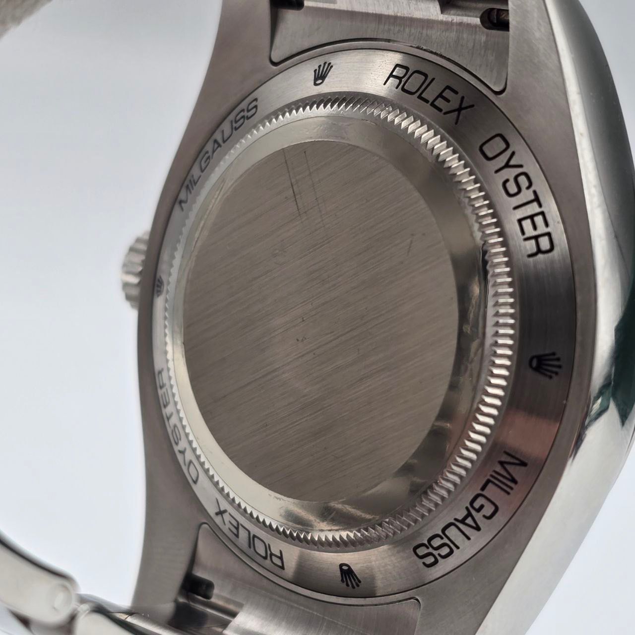 Rolex Milgauss 2014 FULL SET Milgauss 116400GV 40mm Steel Black Dial Green Crystal