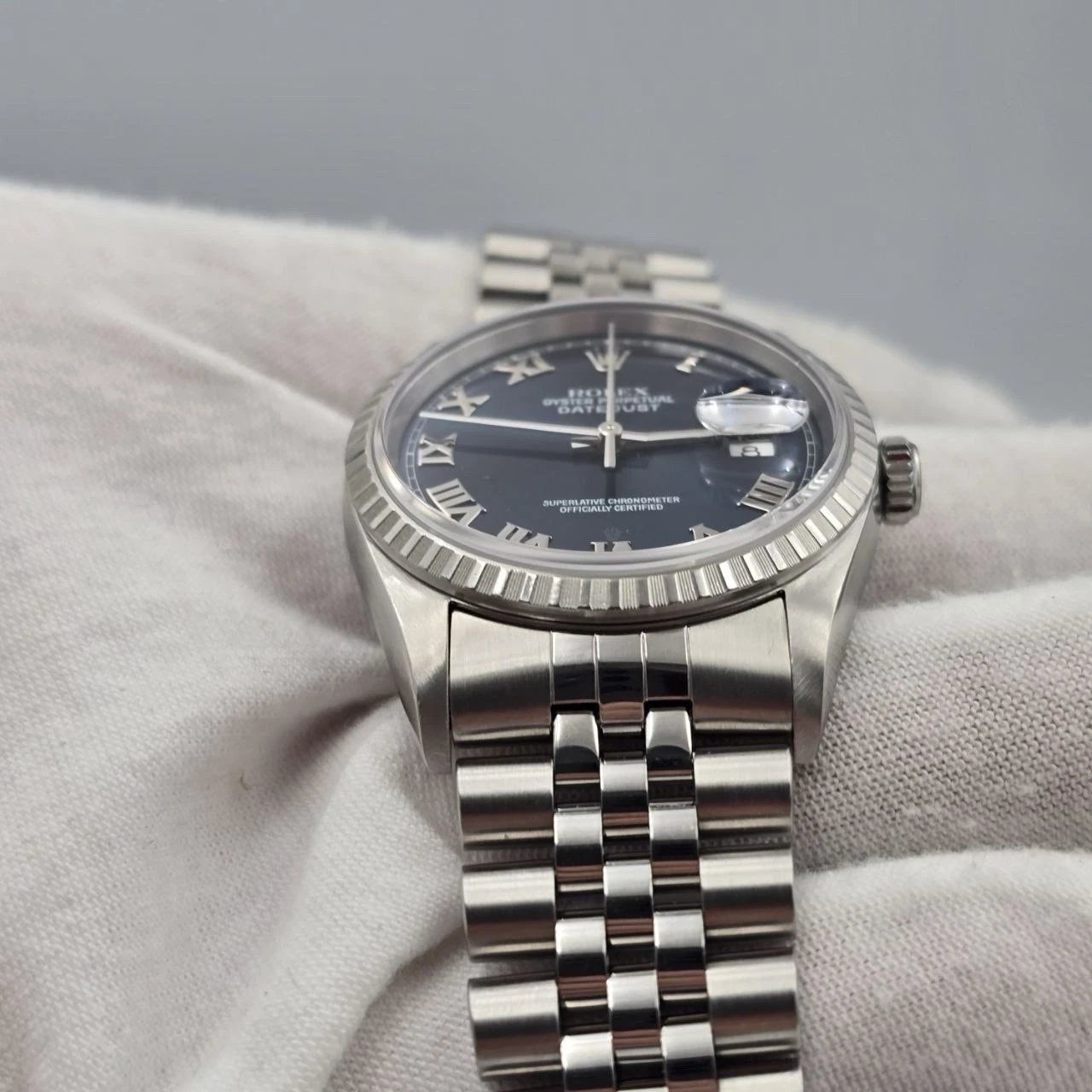 2002 PAPERS Rolex Datejust 36mm 16220 Blue Roman Dial Jubilee Watch
