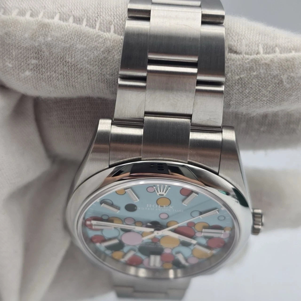 2024 PAPERS Rolex Oyster Perpetual 41mm Celebration Dial Steel 124300 BOX