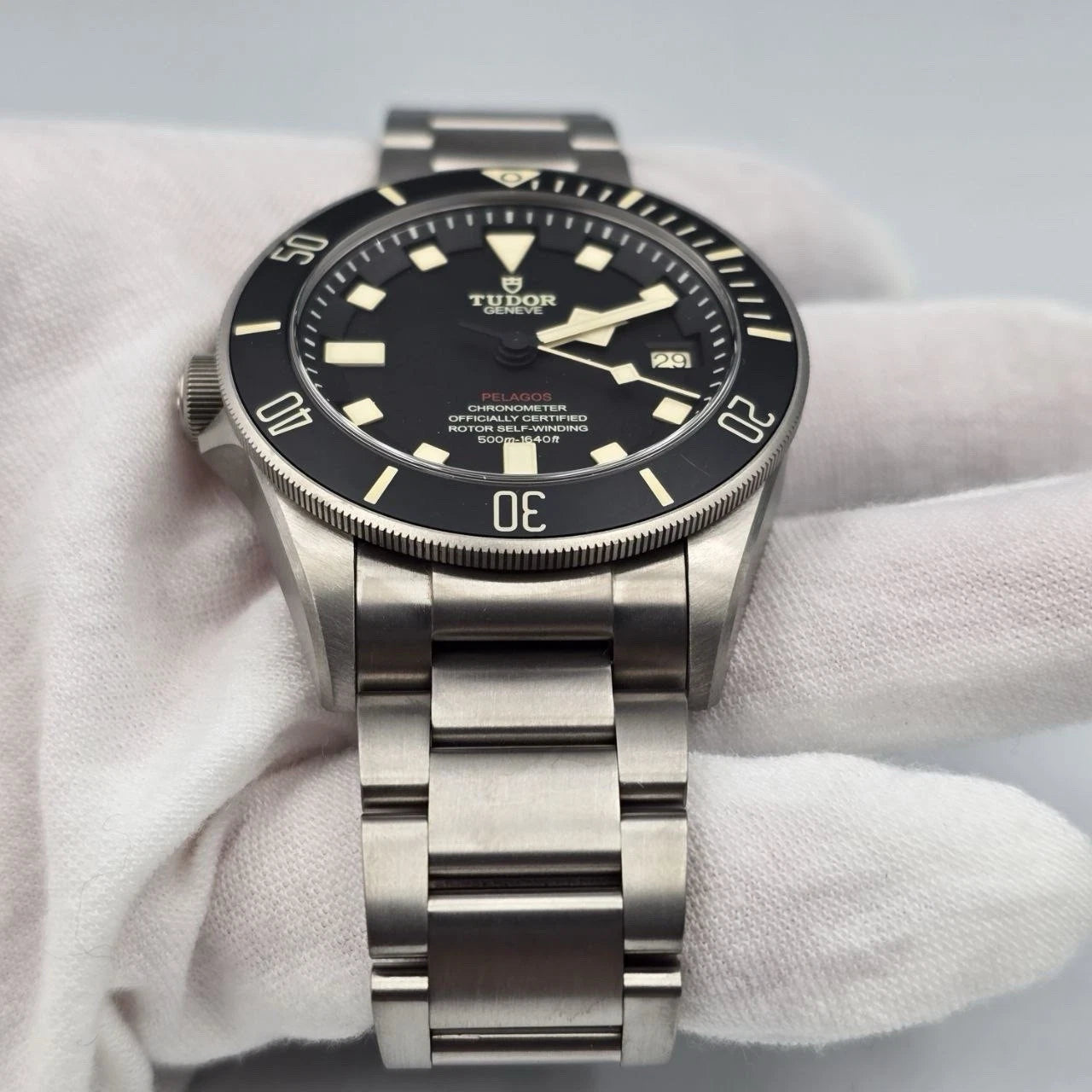 2025 PAPERS Tudor Pelagos LHD Black Dial Titanium 25610TNL Watch 42mm BOX