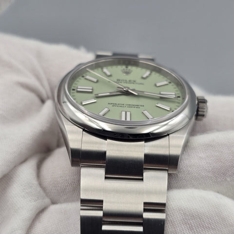 NEW 2026 Rolex Oyster Perpetual Pistachio Dial Stainless Steel 41mm 134300