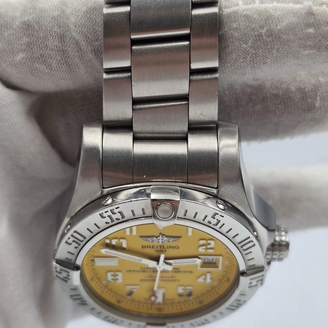 2017 PAPERS Breitling Avenger II Seawolf A173311 Yellow Dial 44mm Watch BOX