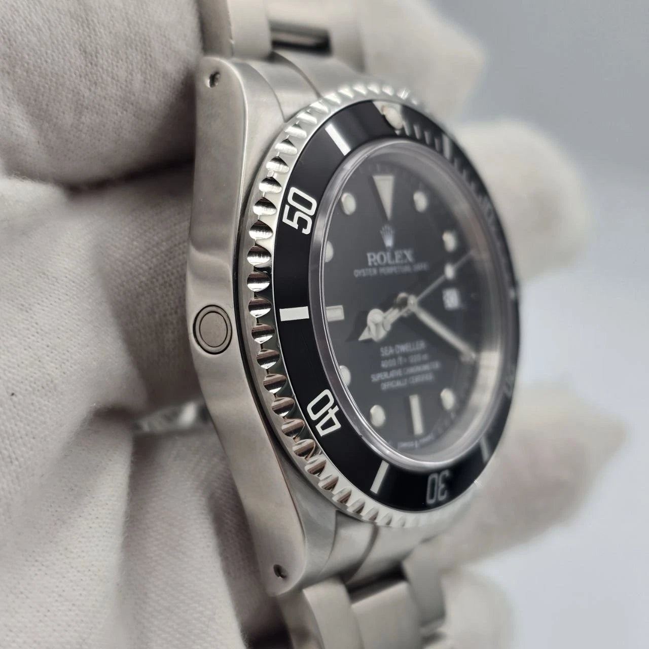 Rolex Sea-Dweller 16600 Stainless Steel Black Dial 40mm Watch