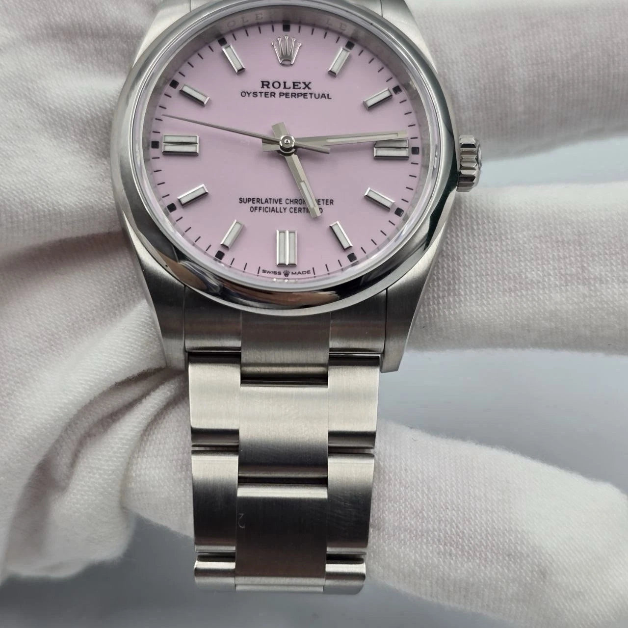 2026 NEW Rolex Oyster Perpetual Steel 36mm Candy Pink Dial 126000 UNWORN