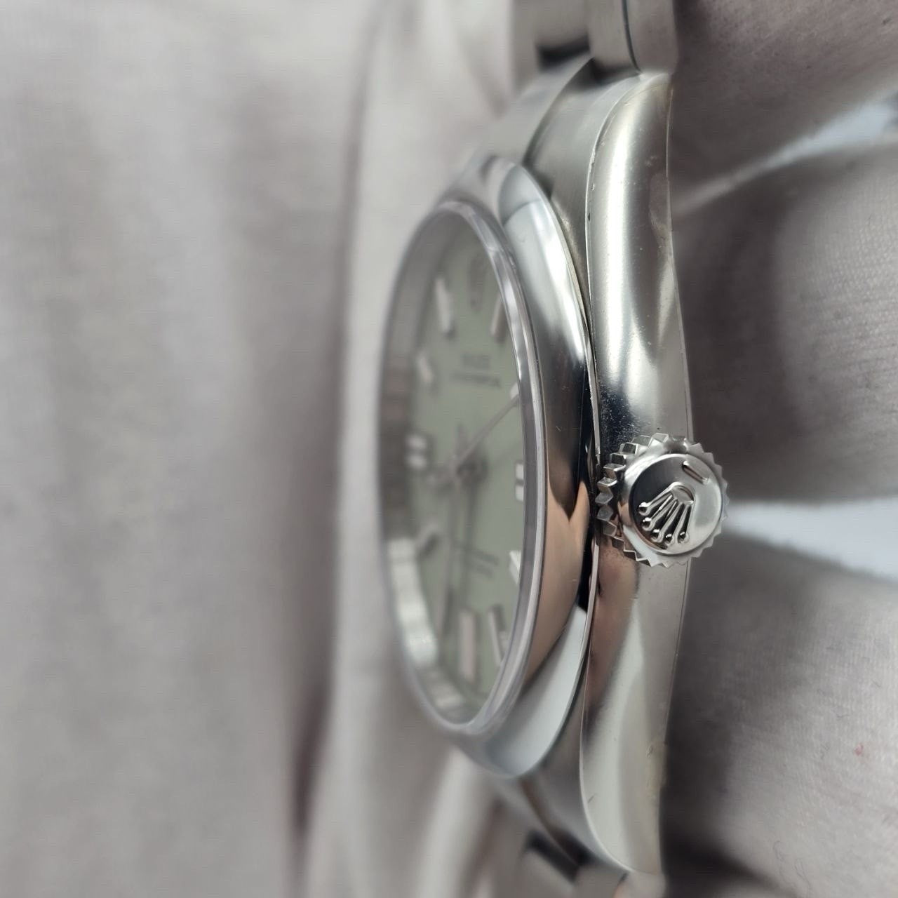 NEW 2025 Rolex Oyster Perpetual Pistachio Dial Stainless Steel 41mm 134300