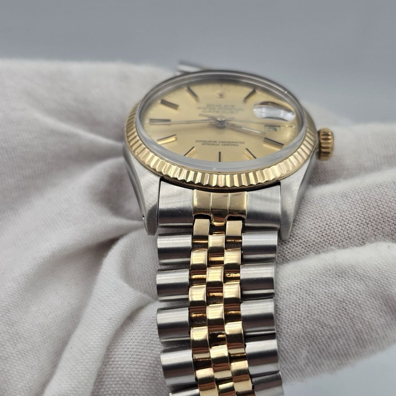 PAPERS Rolex Datejust Champagne Two-Tone Yellow Gold Jubilee 16013 36mm Watch