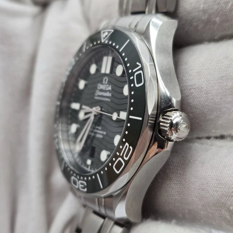 PAPERS 2026 Omega Seamaster Diver Seaweed Green 210.30.42.20.10.001 42mm