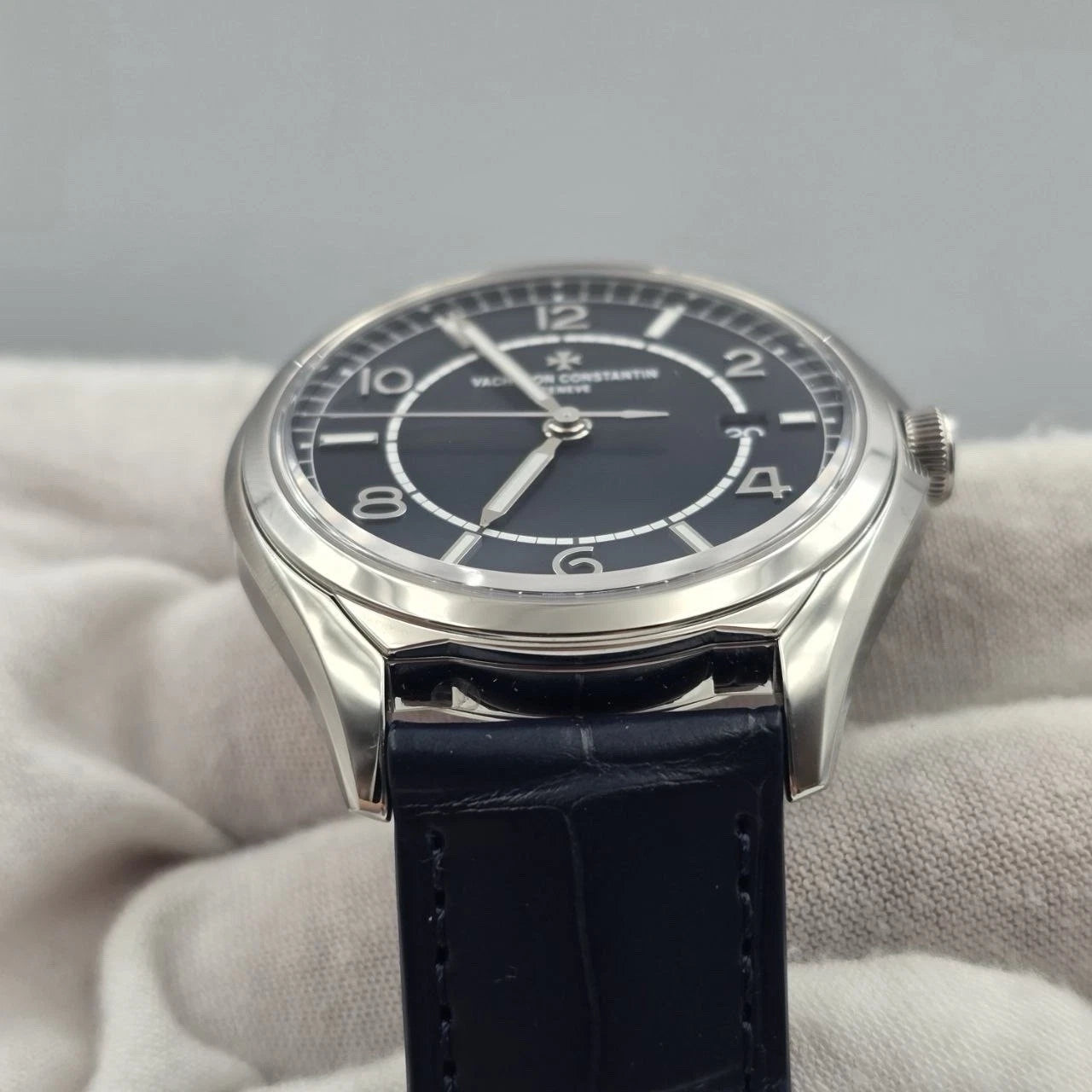 NEW 2026 Vacheron Constantin Fiftysix 40mm BLUE Dial Steel 4600E/000A-B487