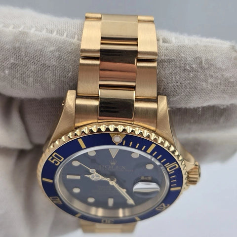 Rolex Submariner Date 16618 Yellow Gold Blue Dial