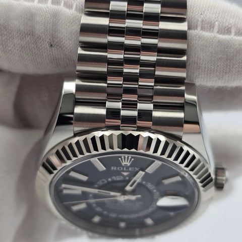 NEW 2026 Rolex Sky-Dweller 42mm Blue Dial Stainless Steel Jubilee 336934