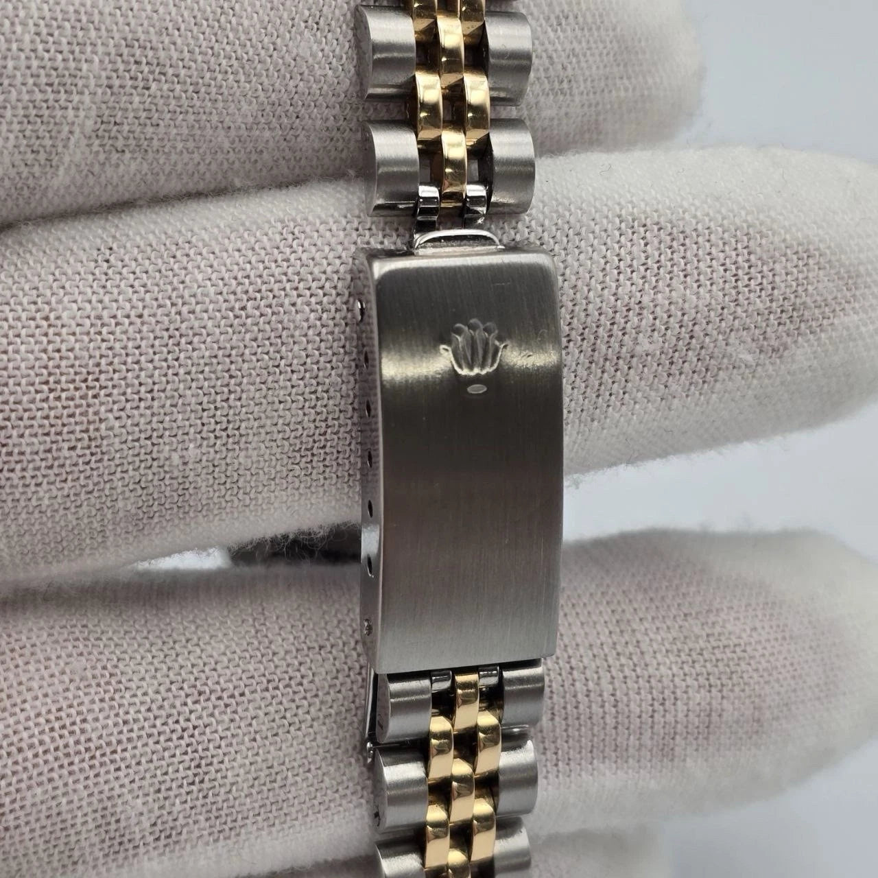 Rolex Lady Datejust 26mm Two Tone Yellow Gold Steel Champagne Dial 69173
