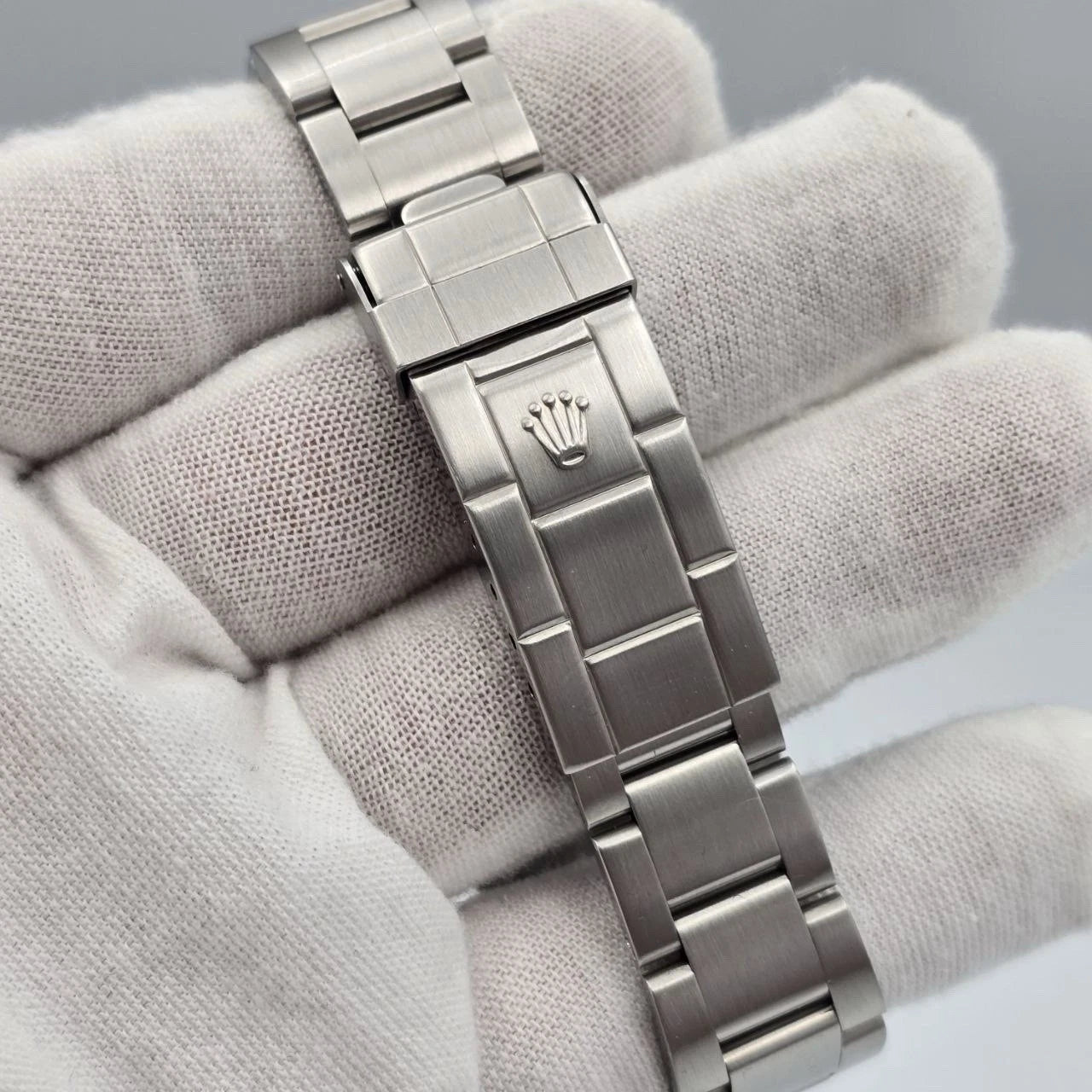 2008 Rolex Sea-Dweller 16600 Stainless Steel Black Dial 40MM Watch