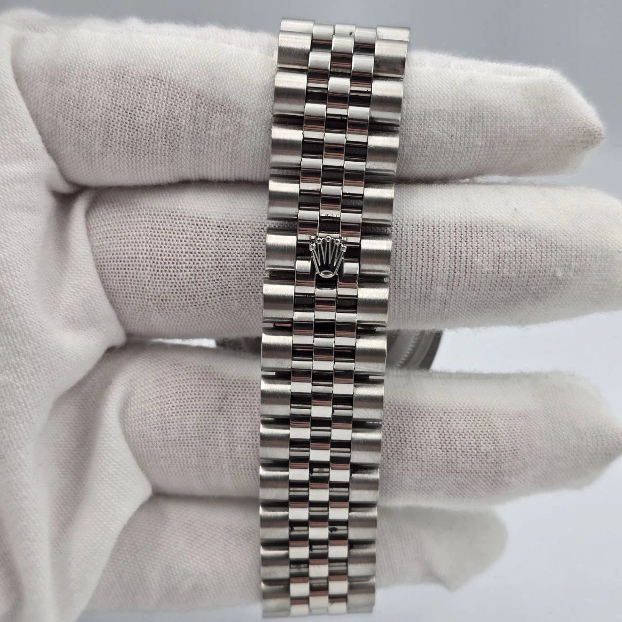 PAPERS Rolex Datejust Turn-0-Graph 36mm Black Dial 18k Fluted Jubilee 116264 BOX