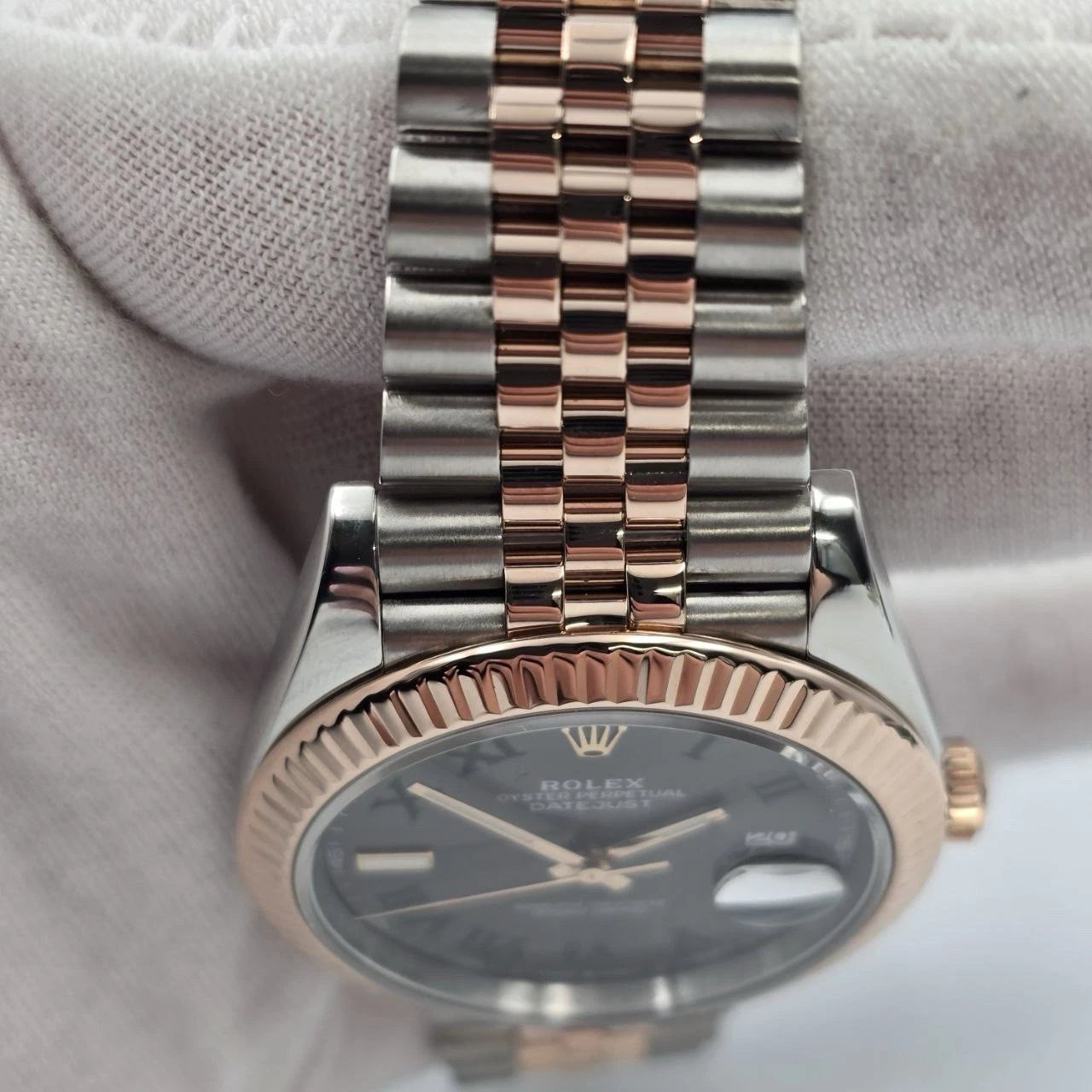 PAPERS 2022 Rolex Datejust 41mm 126331 Two-Tone Jubilee Wimbledon Dial BOX