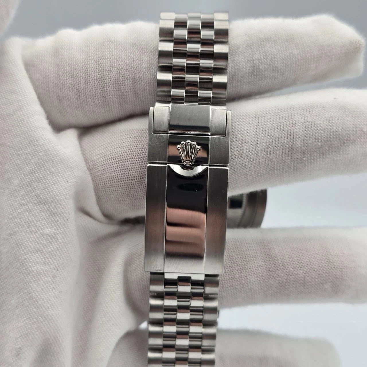 PAPERS 2025 Rolex GMT-Master II “Sprite” 40mm 126720VTNR Jubilee Black Dial BOX