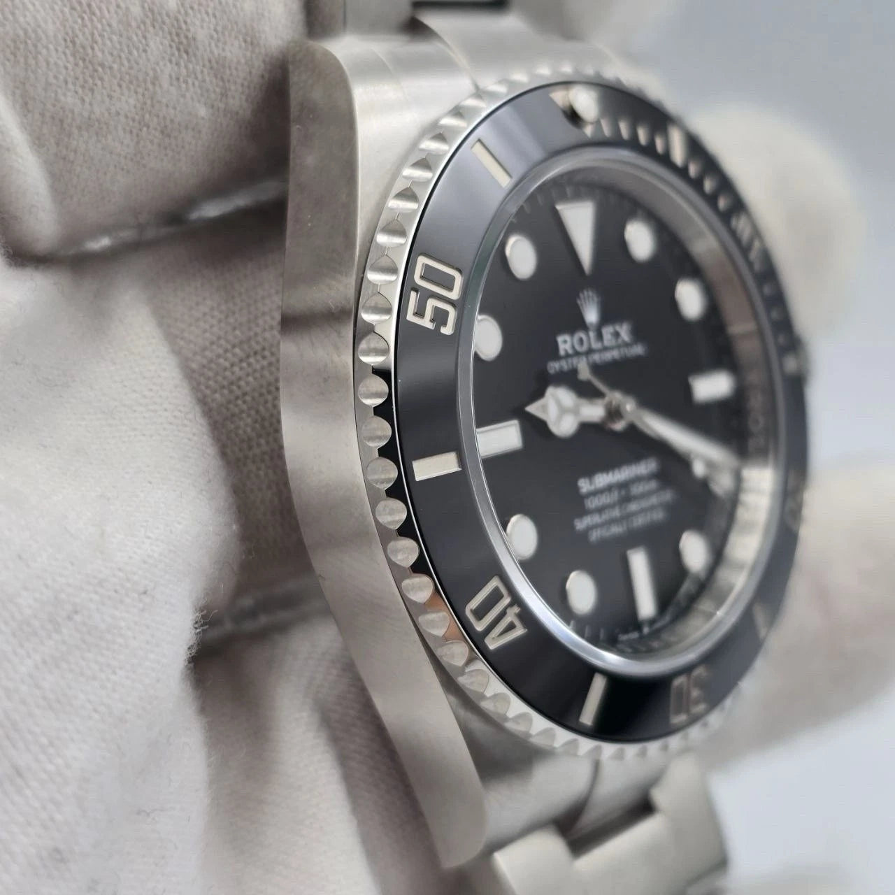 Rolex Submariner 124060
