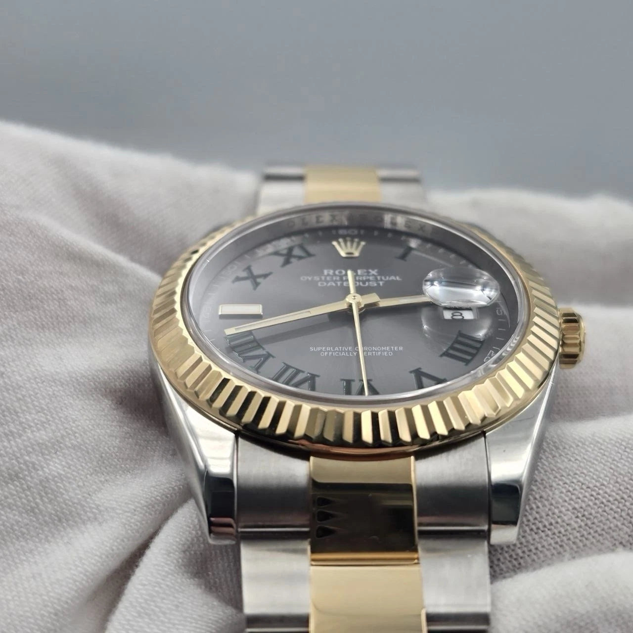 PAPERS 2025 Rolex Datejust 41mm Two Tone Wimbledon Dial Oyster 126333 BOX