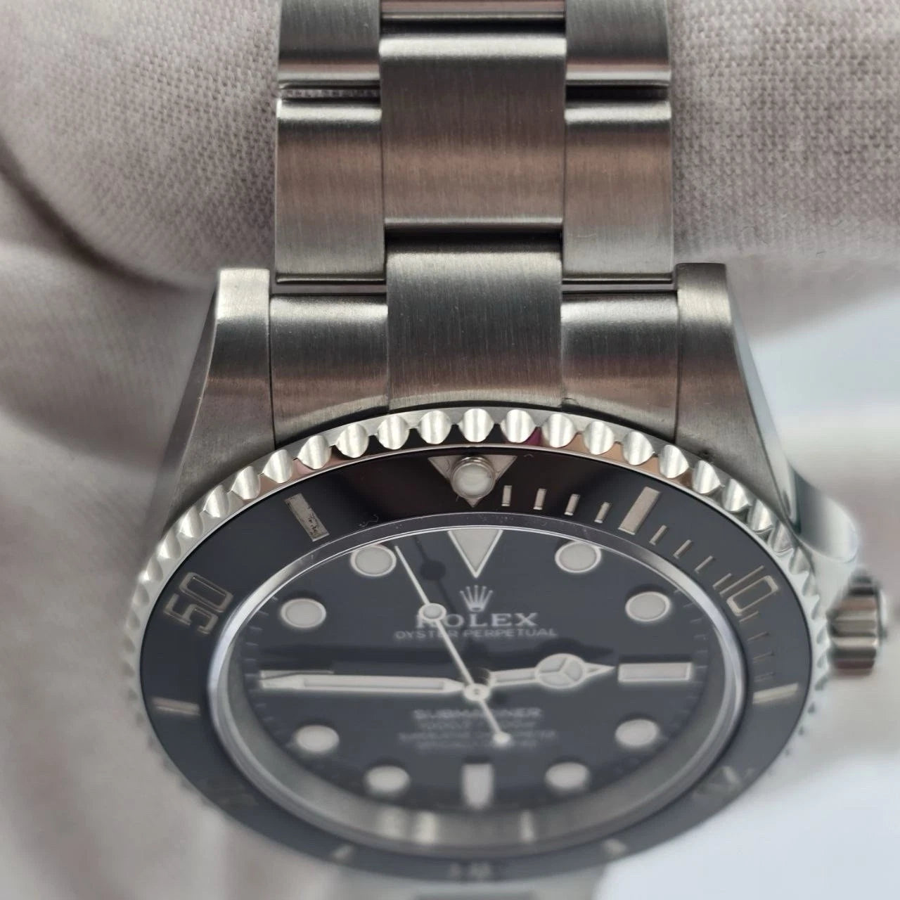 PAPERS 2024 Rolex Submariner No Date Ceramic Stainless Steel 41mm 124060 BOX