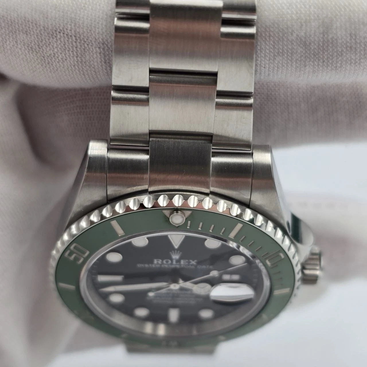 PAPERS 2025 Rolex Submariner Date Starbucks Green Bezel Black 41mm 126610LV BOX