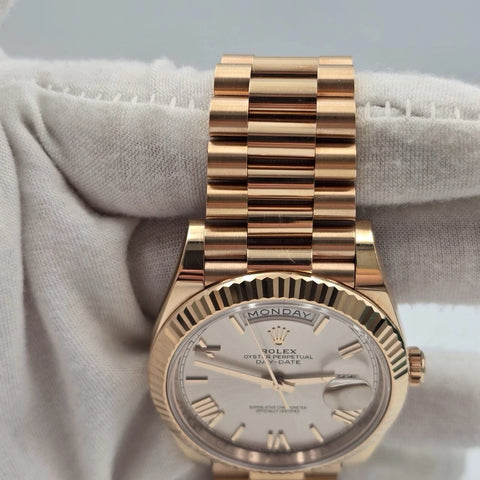 2023 PAPERS Rolex Day-Date 40 228235 President Rose Gold Sundust Roman Dial BOX