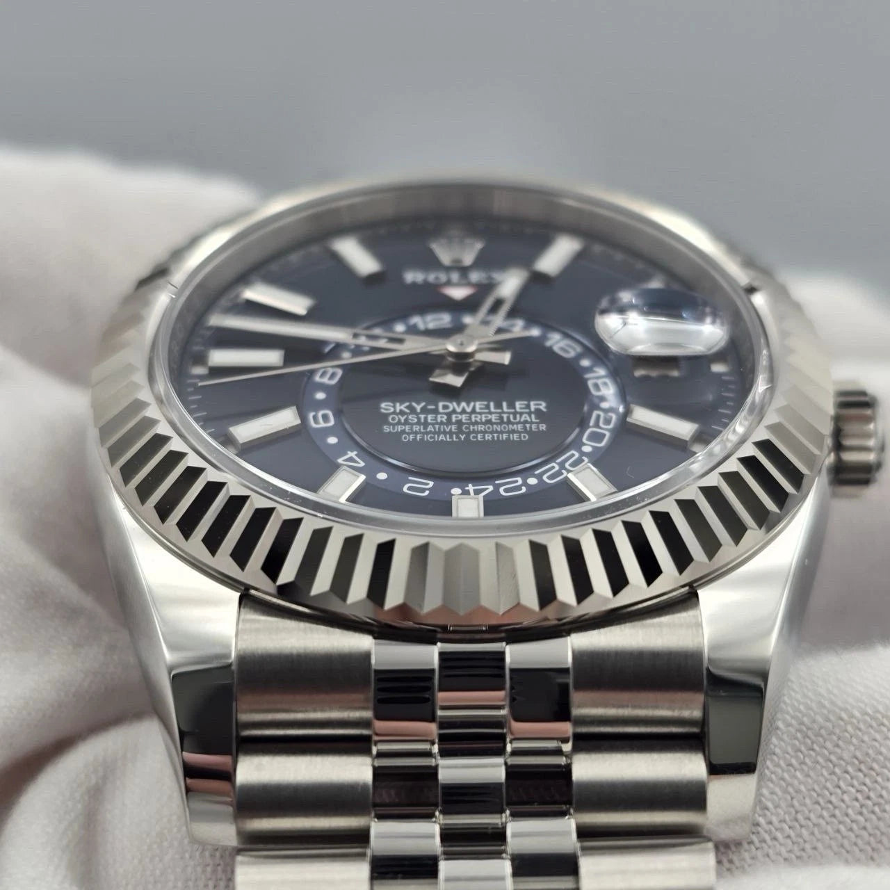 NEW 2026 Rolex Sky-Dweller 42mm Blue Dial Stainless Steel Jubilee 336934