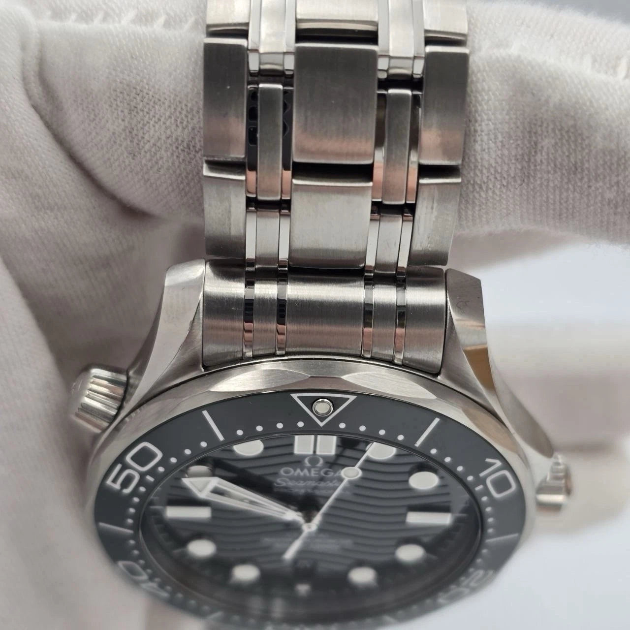 NEW 2026 Omega Seamaster Diver "Seaweed" Green 210.30.42.20.10.001 42mm Watch
