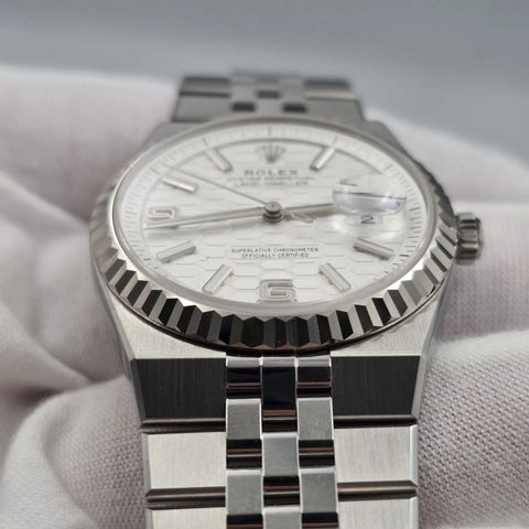 NEW 2026 Rolex Land-Dweller 127234 Steel Honeycomb White Dial 36mm Watch