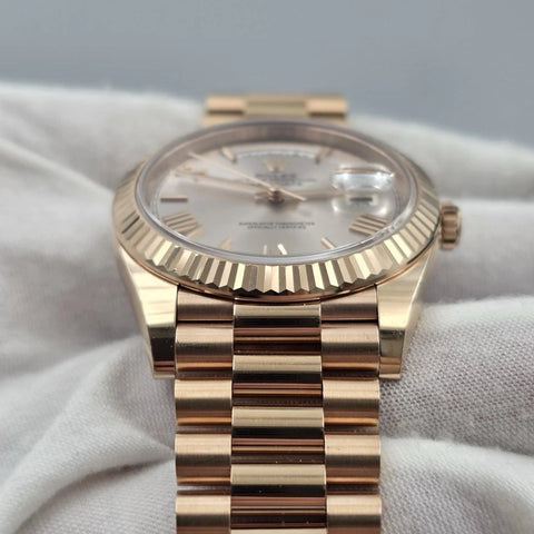 2023 PAPERS Rolex Day-Date 40 228235 President Rose Gold Sundust Roman Dial BOX