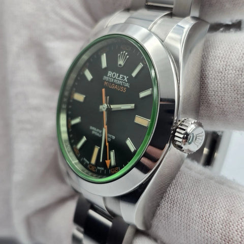 PAPERS 2019 Rolex Milgauss 40mm Steel Black Dial Green Crystal 116400GV BOX