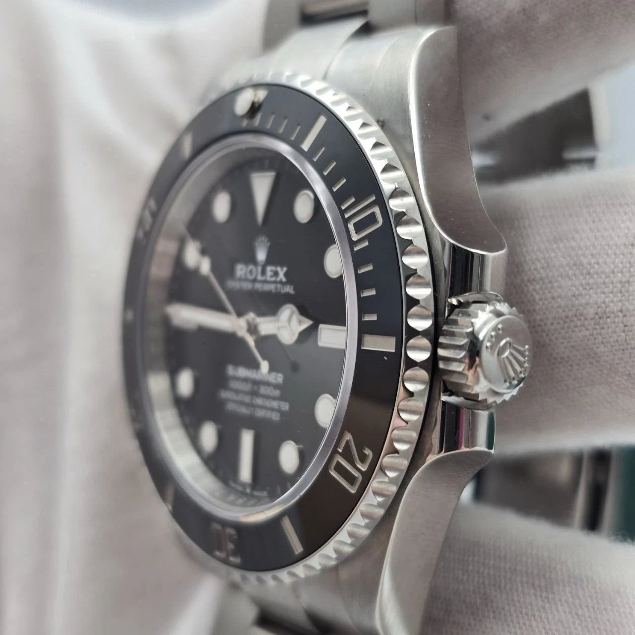 PAPERS 2024 Rolex Submariner No Date Ceramic Stainless Steel 41mm 124060 BOX
