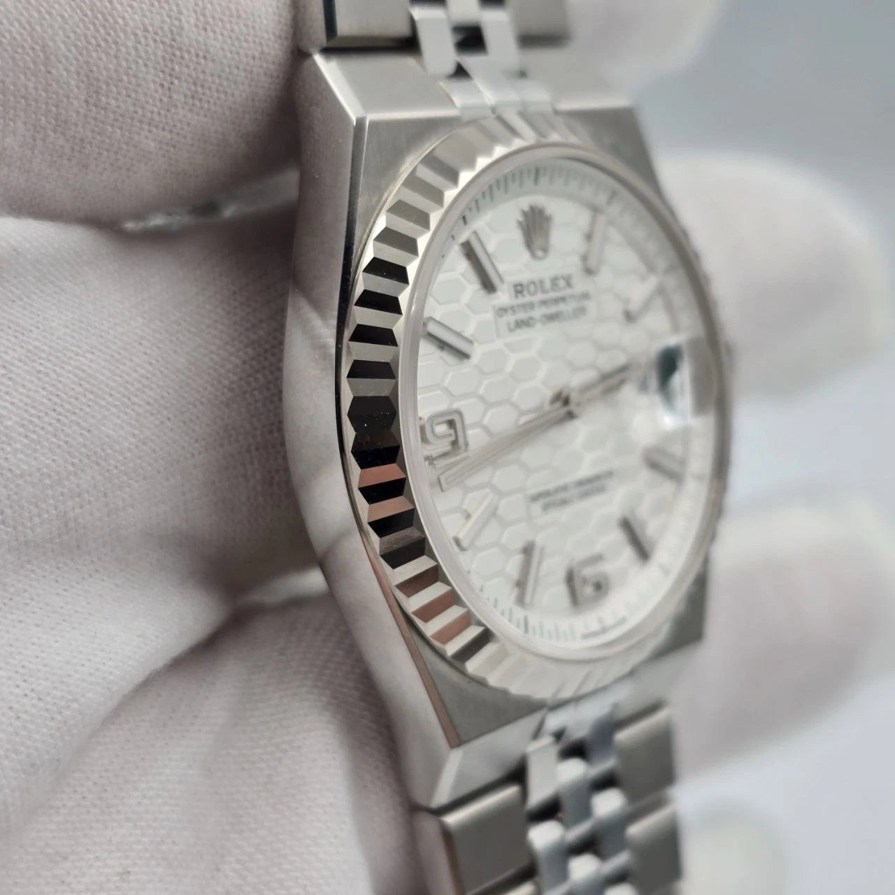 NEW 2026 Rolex Land-Dweller 127234 Steel Honeycomb White Dial 36mm Watch