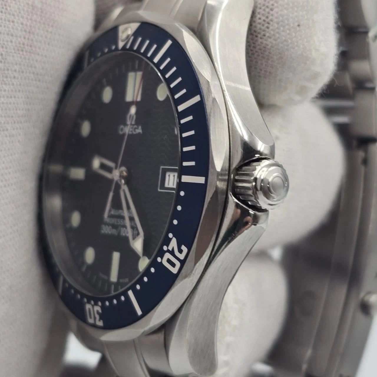 OMEGA Seamaster Professional 300m 41mm Quartz Date Watch 2541.80